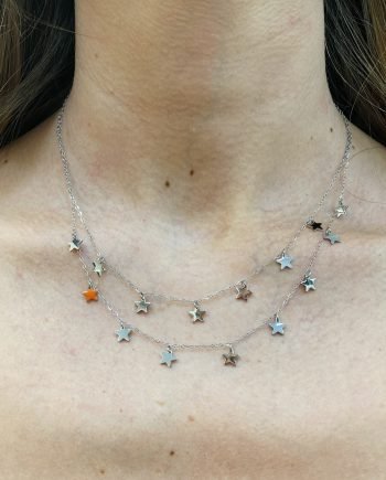 Collana con stelle pendenti a doppio giro
