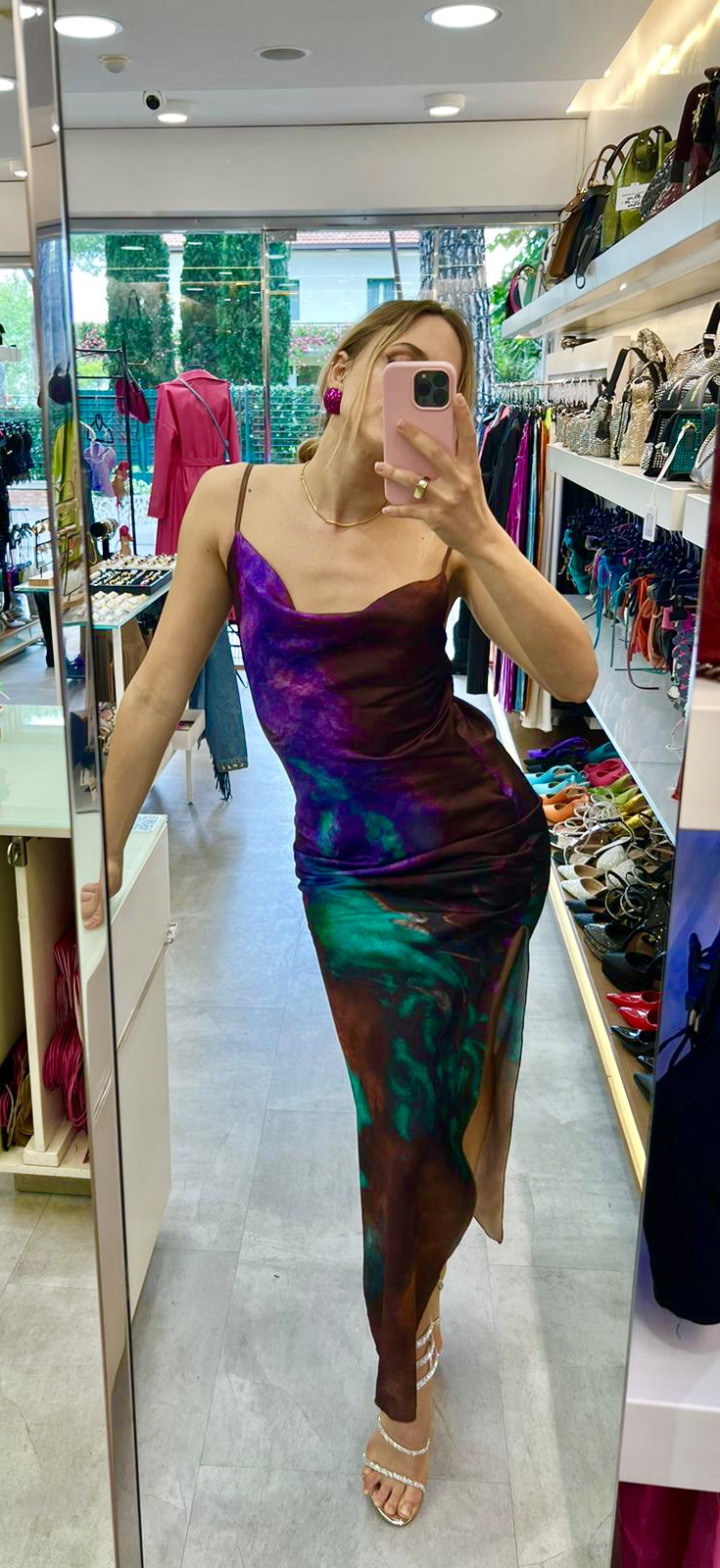 Abito lungo tie dye base viola e marrone