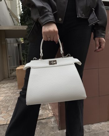 Borsa bianca rigida con chiusura a gancio