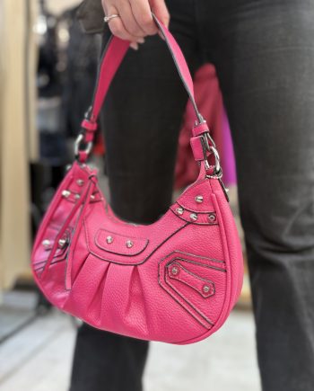 Borsa a mezza luna con borchie