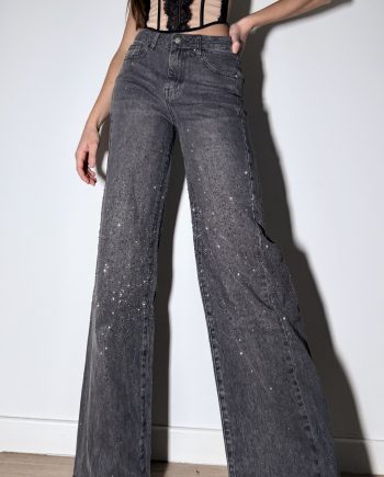 Jeans grigi a palazzo con strass