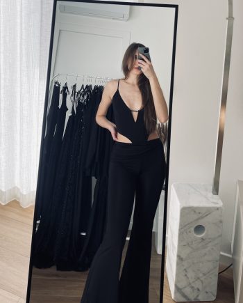 Tuta lunga nera effetto body
